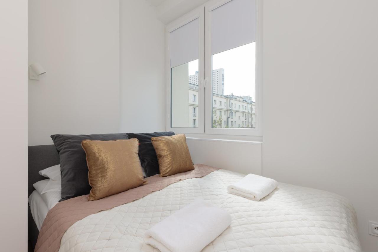 Fashionable City Center Apartment By Noclegi Renters Warsaw Exterior photo