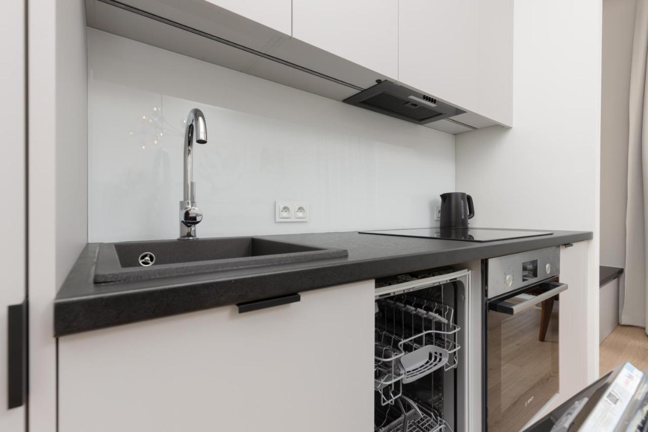 Fashionable City Center Apartment By Noclegi Renters Warsaw Exterior photo