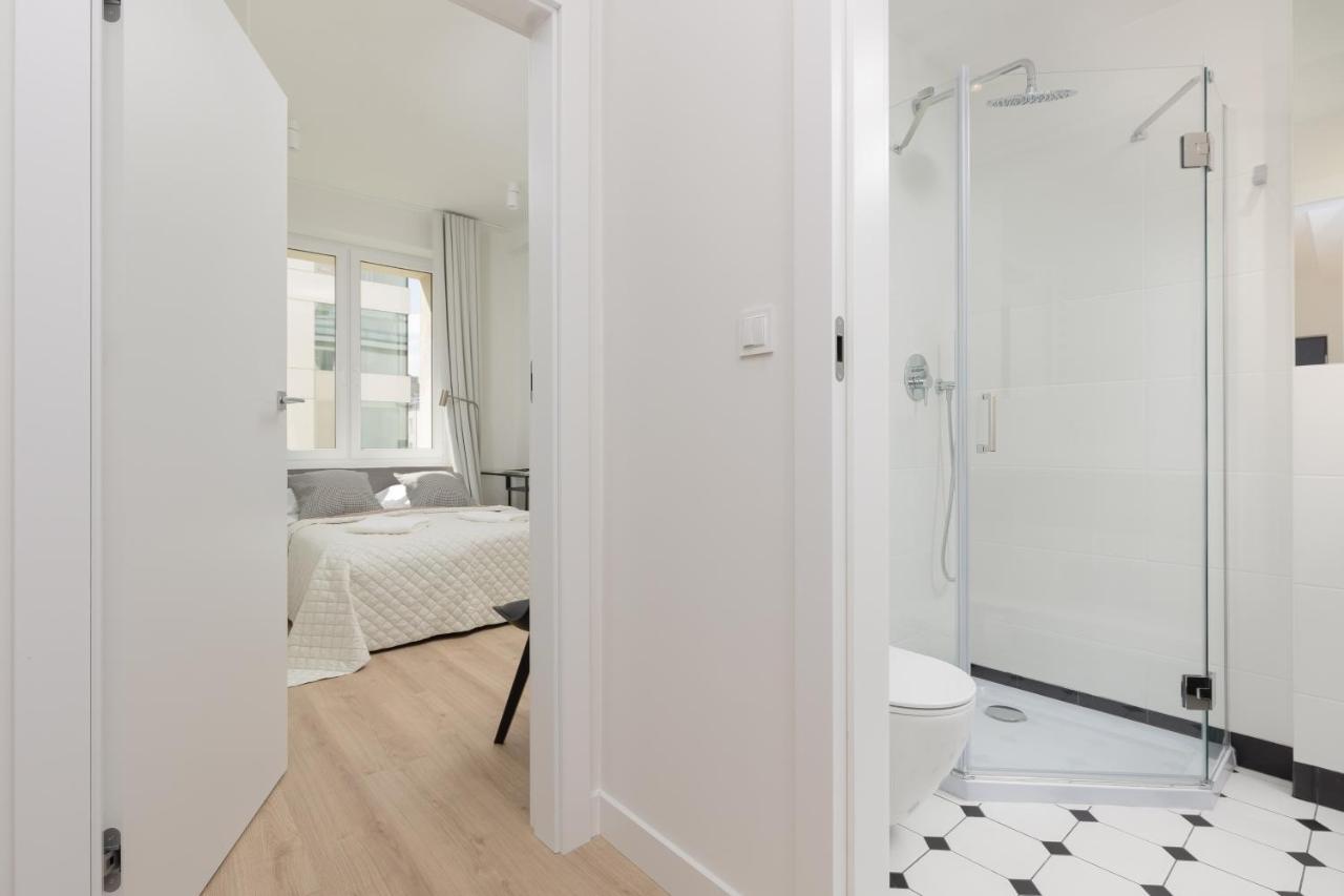Fashionable City Center Apartment By Noclegi Renters Warsaw Exterior photo