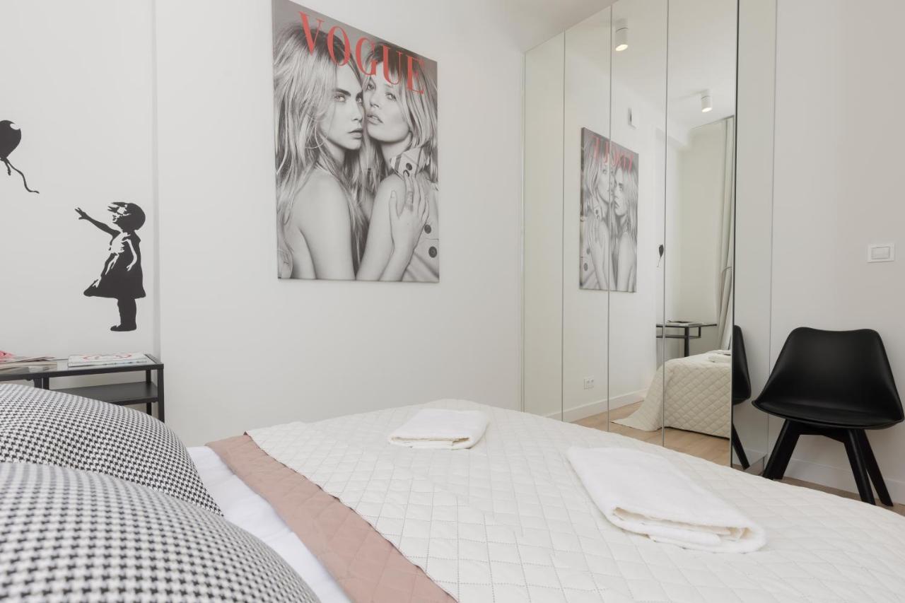 Fashionable City Center Apartment By Noclegi Renters Warsaw Exterior photo